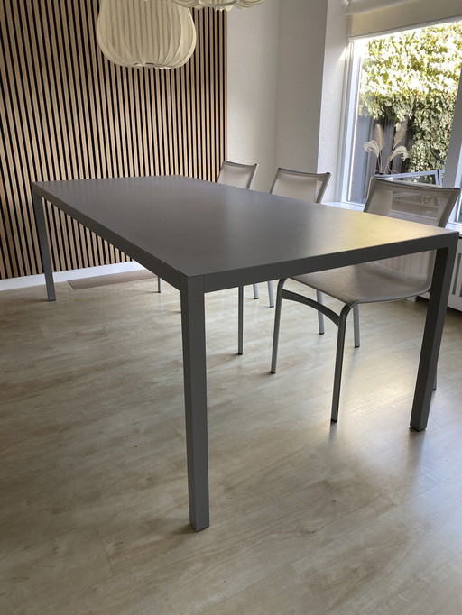 Mdf Italia Table à manger