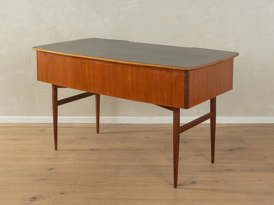 Image 1 of 50S Bureau mustéring autoportant