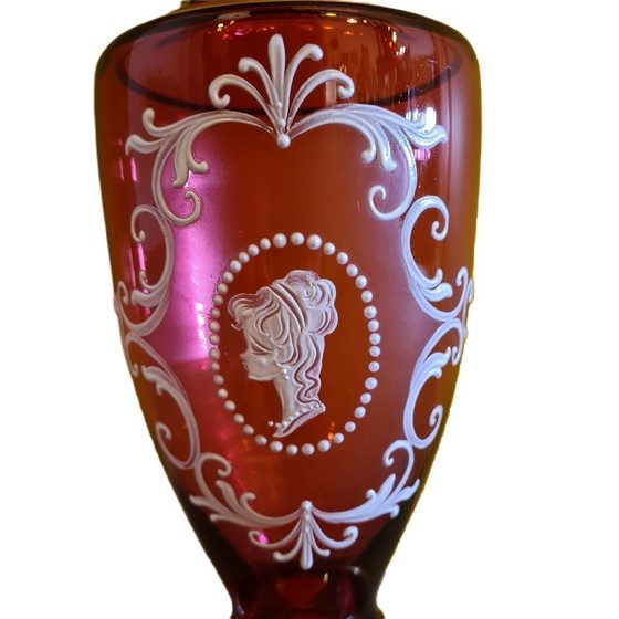 Image 1 of Vase rouge rubis de style Mary Gregory, 2E moitié du 20e siècle