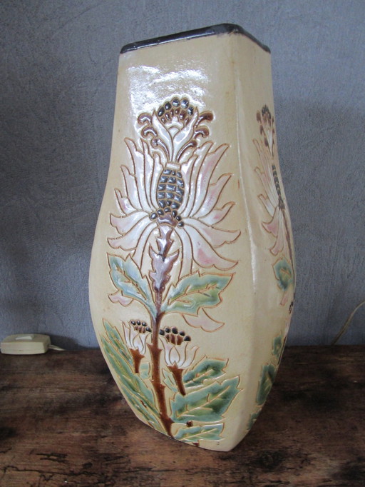 Magnifique vase ancien.