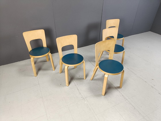 Image 1 of Chaises de salle à manger modèle 66 par Alvar Aalto pour Artek, 1960S