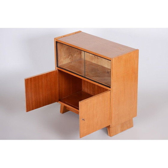 Image 1 of Vitrine vintage en bois, Tchécoslovaquie 1940