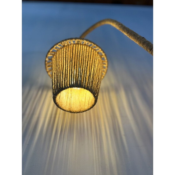 Lampadaire tripode vintage en métal et corde (photo 8 of 11)