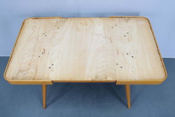 Image 1 of 1960S Table basse en hêtre avec plateau en verre , Tchécoslovaquie