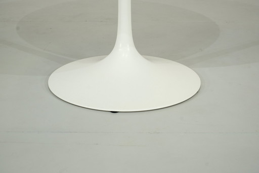 Table de salle à manger Saarinen en stratifié blanc - 1990S