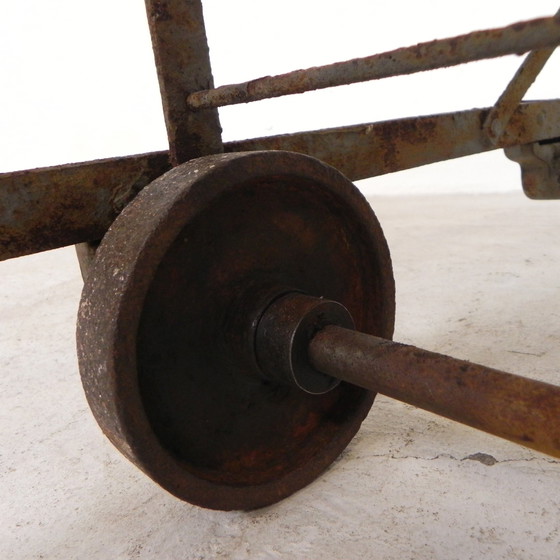 Image 1 of Chariot à vin industriel pour 50 bouteilles de vin, 1930s