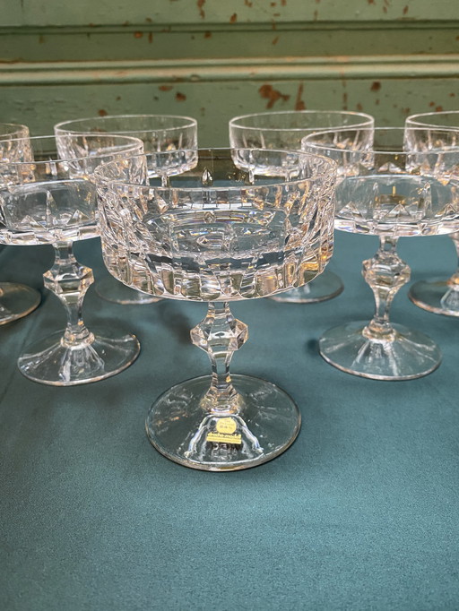 Set 7X verres à dessert ou à cocktail en cristal à taille profonde