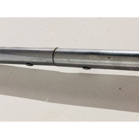 Image 1 of Table basse vintage en contreplaqué et aluminium chromé