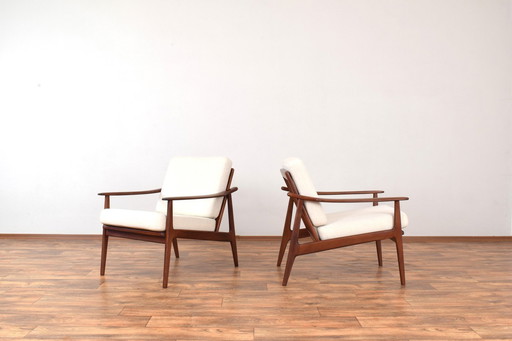 Chaises longues danoises du milieu du siècle en bois et lin, ensemble de 2, années 1960.