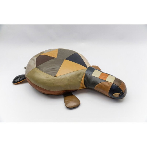 Image 1 of Ensemble de 3 poufs vintage en cuir de tortue, Suisse 1960