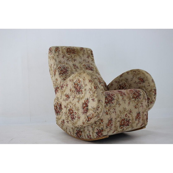 Image 1 of Fauteuil à bascule vintage avec tapisserie, Tchécoslovaquie, années 1960