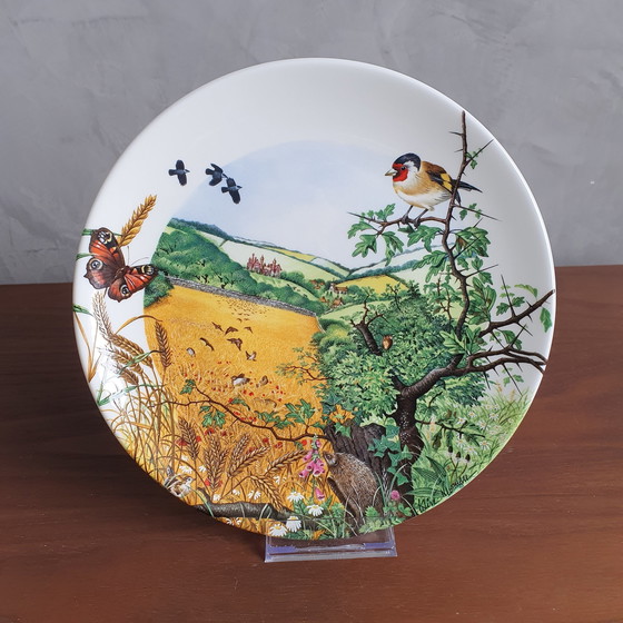 Image 1 of Wedgewood Bone China Assiettes 2 Pièces 1980