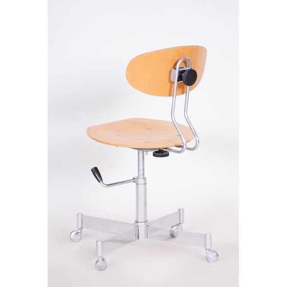 Image 1 of Chaise pivotante vintage, Tchécoslovaquie 1970