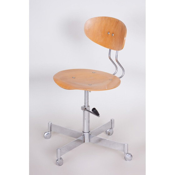Image 1 of Chaise pivotante vintage, Tchécoslovaquie 1970