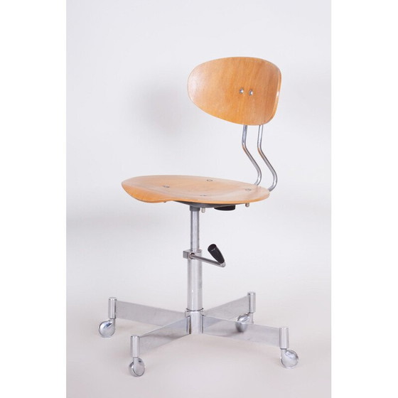Image 1 of Chaise pivotante vintage, Tchécoslovaquie 1970