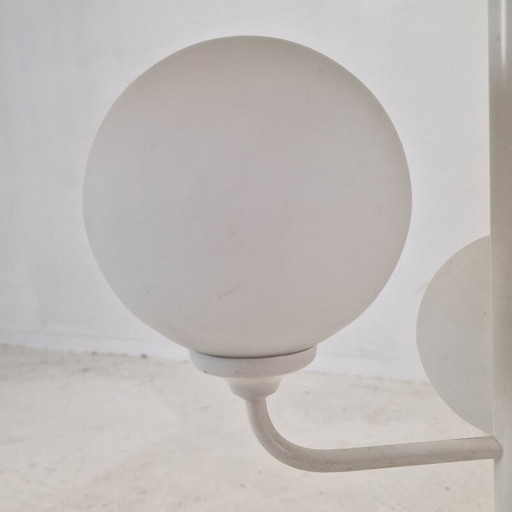 Lampadaire Vintage Space Age en métal et verre de lait par Kaiser Leuchten, Allemagne 1980