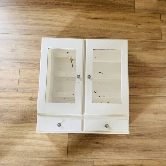 Image 1 of Armoire à pharmacie vintage en bois avec miroir