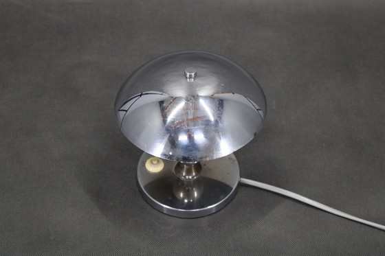 Image 1 of Lampe de table en nickel Bauhaus 1930S, Tchécoslovaquie