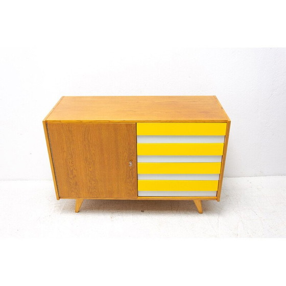 Image 1 of Commode vintage en hêtre U-458 par Jiri Jiroutek, Tchécoslovaquie 1960