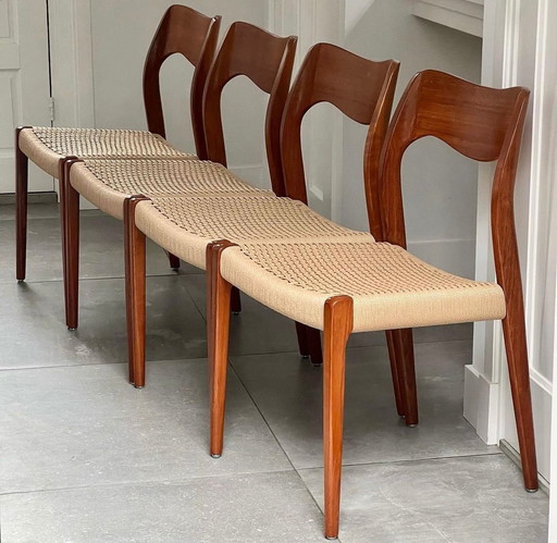 4x Otto Møller 71 Chaises de salle à manger design