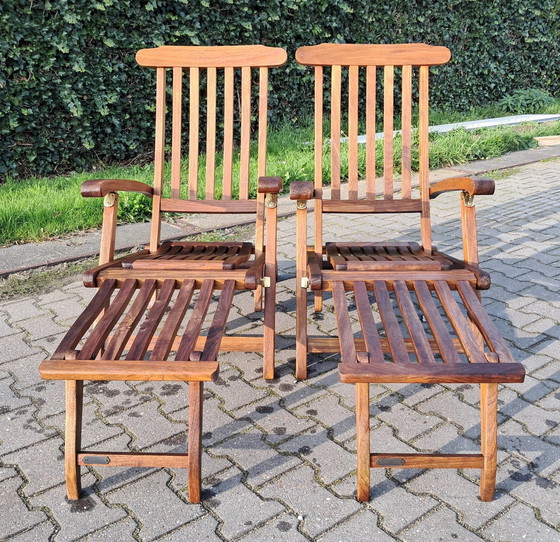 Image 1 of 2 chaises longues Skagerak en teck, pliables