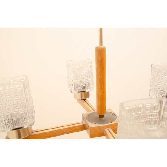 Image 1 of Lustre vintage en verre taillé et bois, Tchécoslovaquie 1970