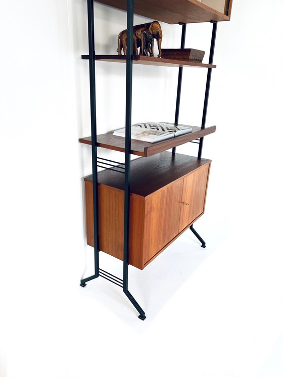 Image 1 of Meuble haut vintage '60
