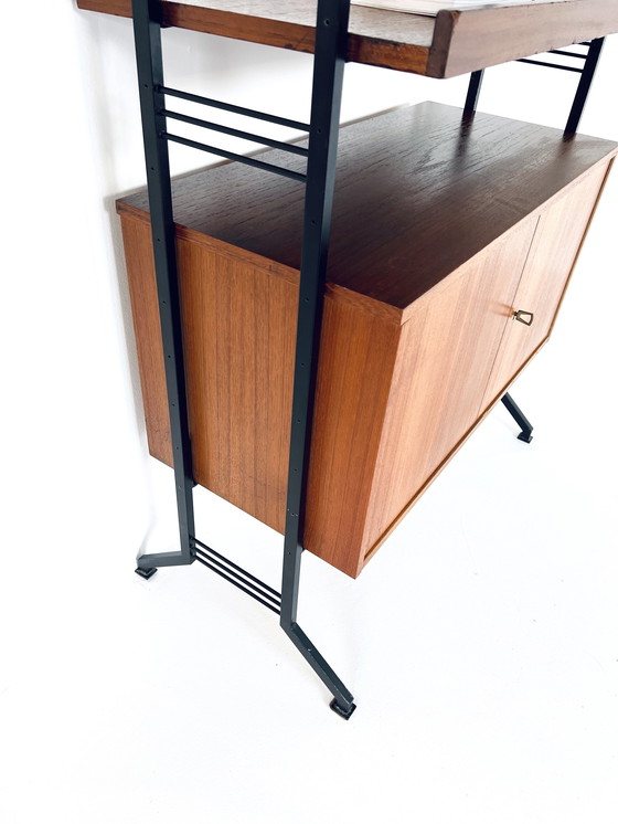 Image 1 of Meuble haut vintage '60