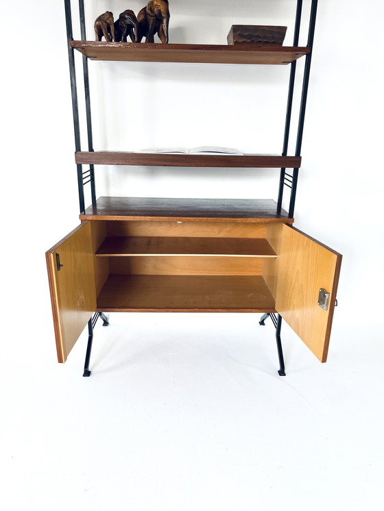 Image 1 of Meuble haut vintage '60