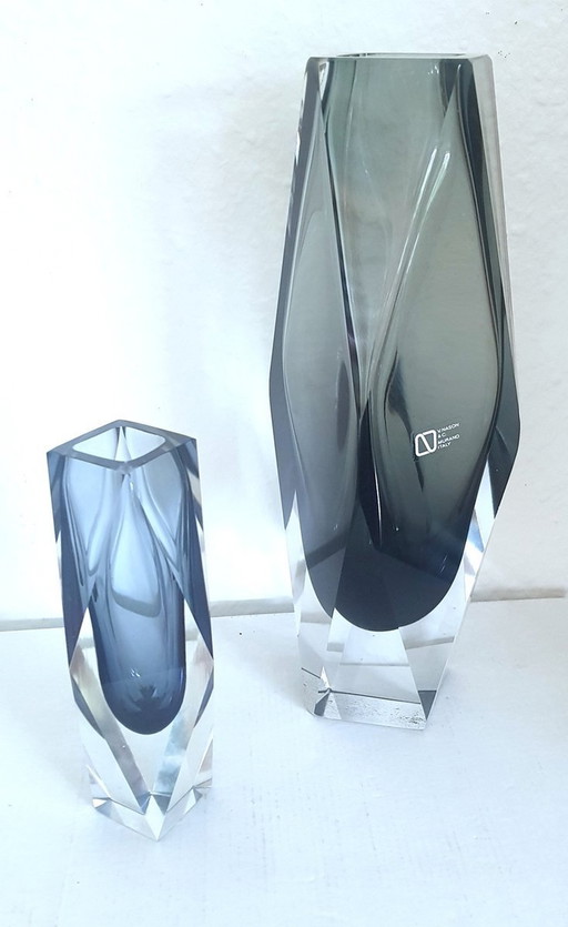 2X Vase en verre de Murano à facettes de Nason, 1960S