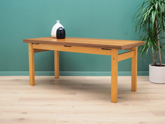 Image 1 of Table en hêtre, design danois, années 1980, fabricant : Ofm