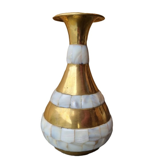 Image 1 of Vase en laiton et nacre de l'Inde, années 1990