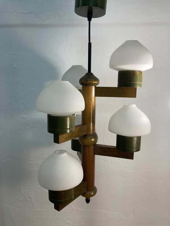 Image 1 of Suspension scandinave du Mid Century, verre opalin