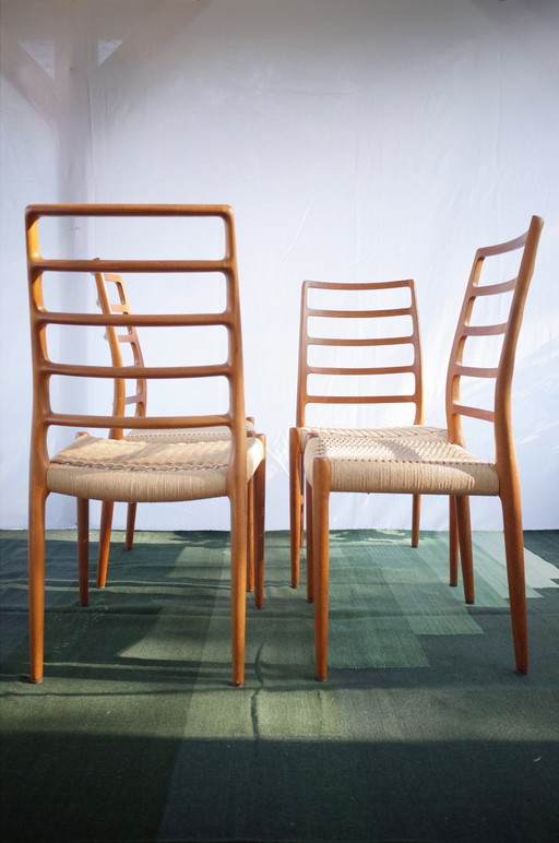 4 X Chaises danoises Niels O. Møller en teck modèle 82