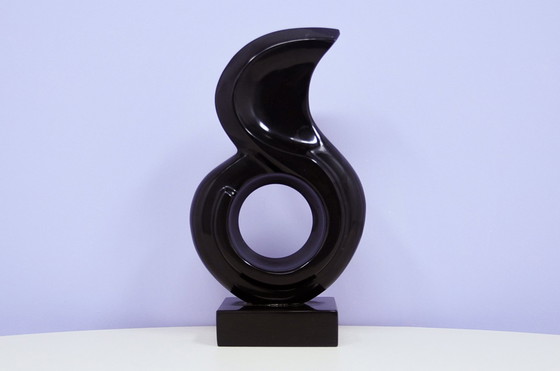 Image 1 of Statue en granit noir Leonardo Nierman