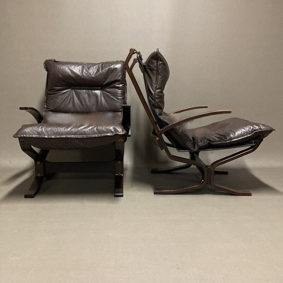 Image 1 of Paire de fauteuils scandinaves en cuir d'Ingmar Relling, 1950