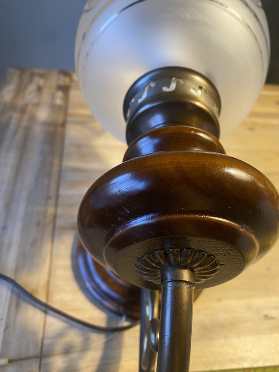 Image 1 of Lampe murale vintage en bois et laiton
