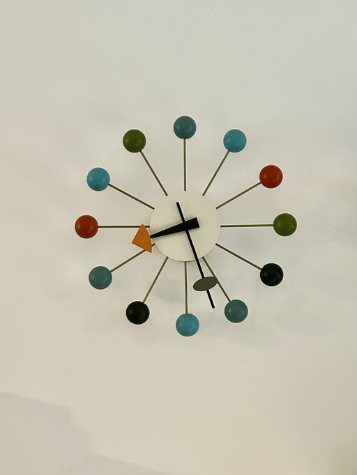 Vitra Nelson Ball Clock