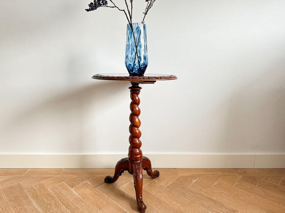 Image 1 of Table basse vintage en acajou Barley Twist