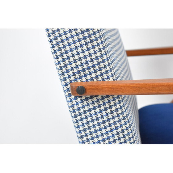 Image 1 of Fauteuil scandinave Poule en velours B-310 VAR,1960s