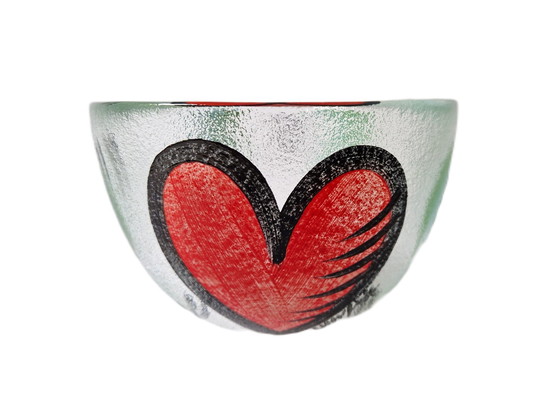 Image 1 of Kosta Boda - Bol "Hearts" par Ulrica Hydman-Vallien