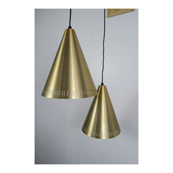 Image 1 of Paire de lampes suspendues en laiton vintage par Svend Aage Holm Sorensen