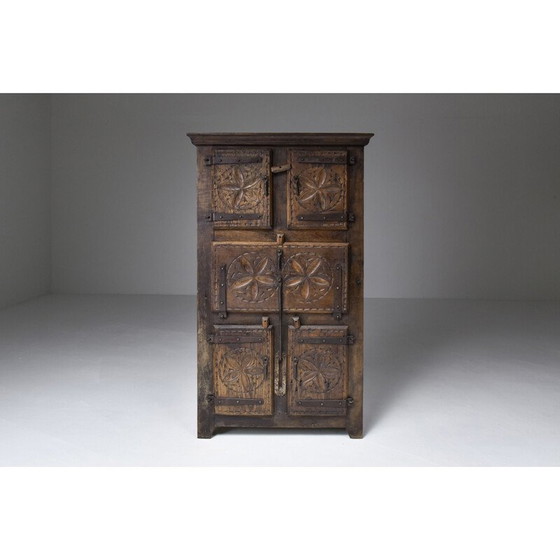 Image 1 of Armoire vintage "œuvre d'art populaire" en bois massif, France 1800