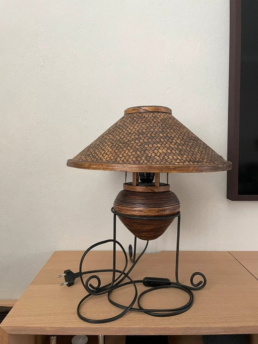 Lampe à poser avec abat-jour en bambou