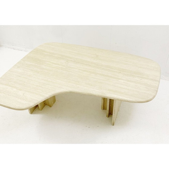 Image 1 of Table basse vintage en travertin boomerang, Italie 1970
