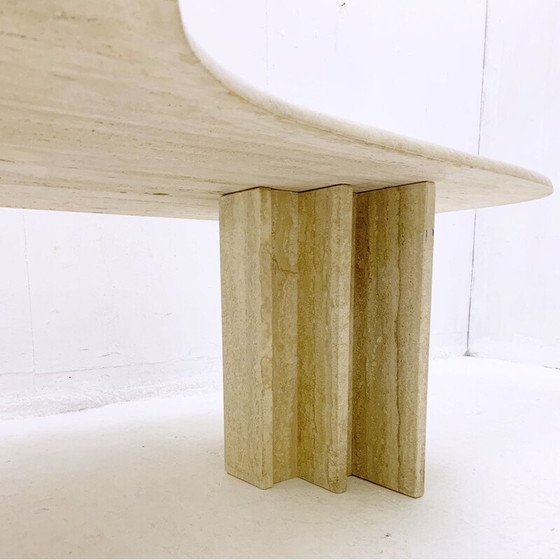 Image 1 of Table basse vintage en travertin boomerang, Italie 1970