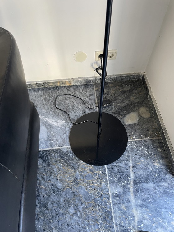 Image 1 of Mignon lampadaire . Comme neuf