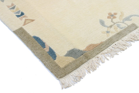 Image 1 of Tapis moderne Népal 347 X 246 cm