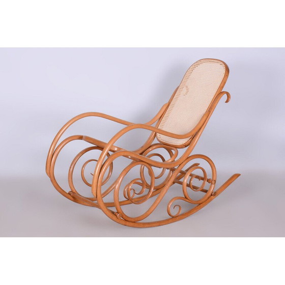 Image 1 of Fauteuil à bascule Vintage Art Déco en hêtre pour Thonet, Tchécoslovaquie 1920