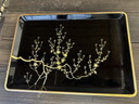 Grand Plateau Japonais En Bois Laqué Noir Et Or 49 / 34 Cm